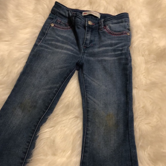 Levi 3t bell bottoms play condition for knees - Picture 5 of 5